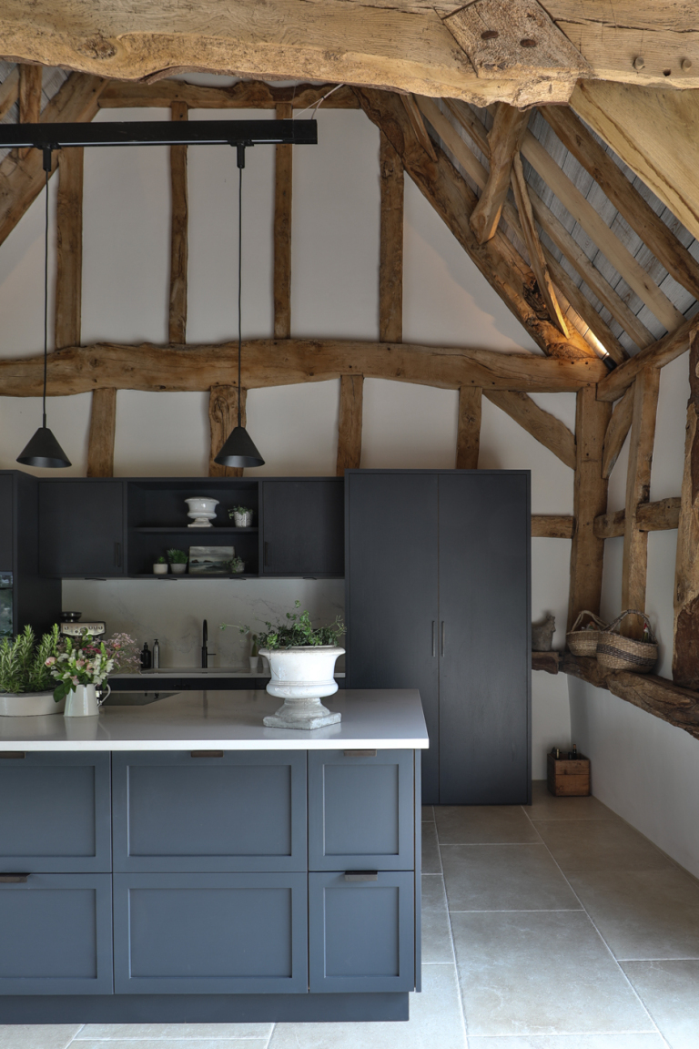 Kitchen-Stanford-in-the-Vale-19-of-129-768x1152